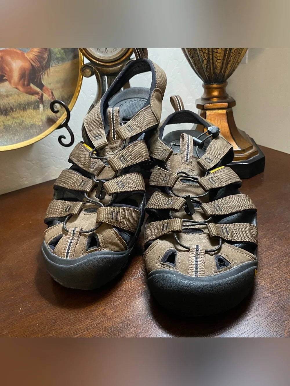 Keen Newport Adjustable Outdoor Drawstring Sandal Men's 10 Brown Leather Hiking
